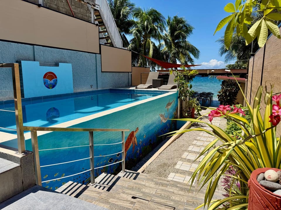 Garden, Swimming pool