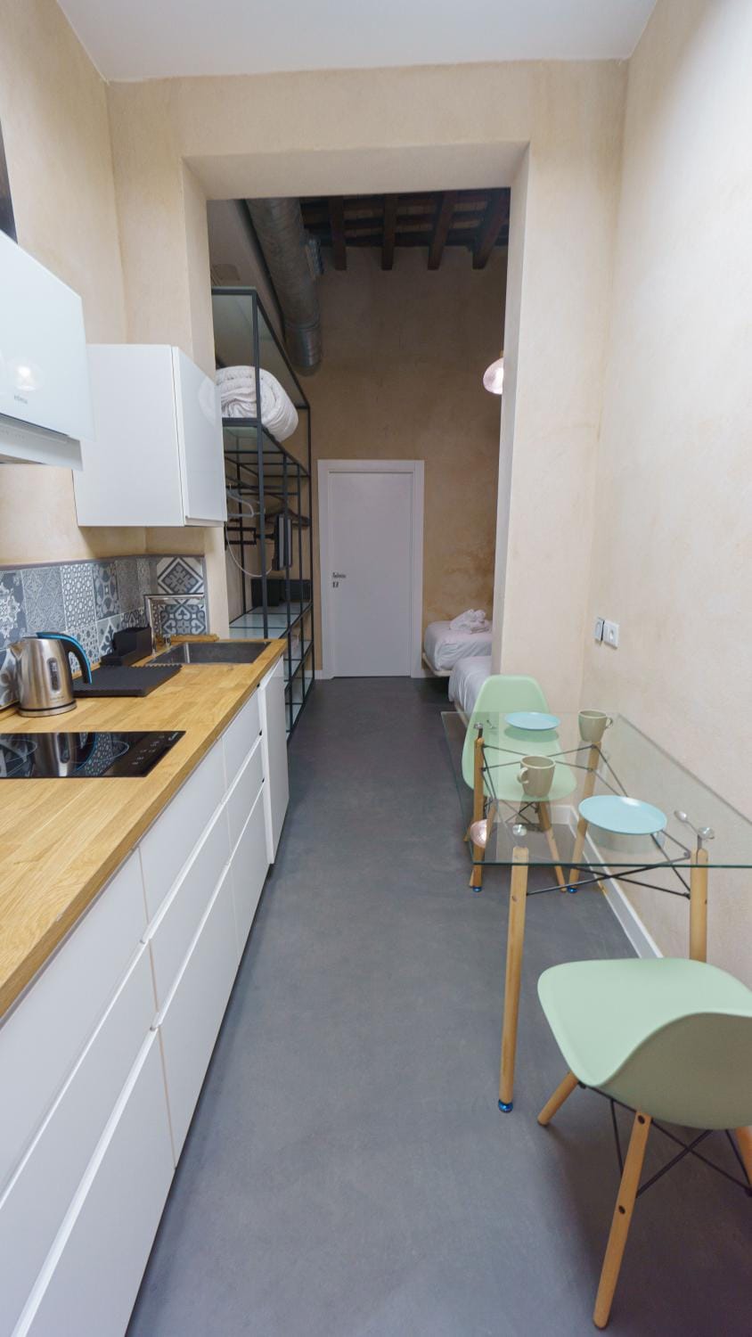Kitchen or kitchenette, Photo of the whole room, Dining area, pet friendly, stove