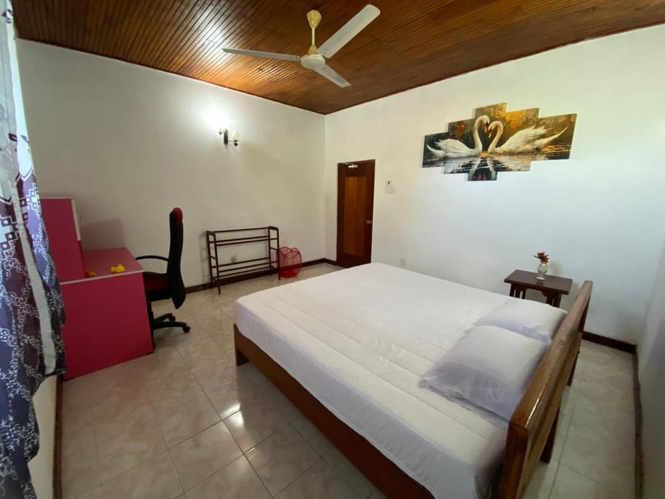 Bed, Bedroom, hair dryier, air conditioner
