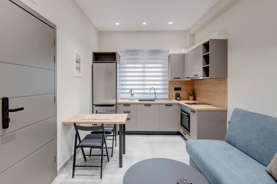 Kitchen or kitchenette, Seating area