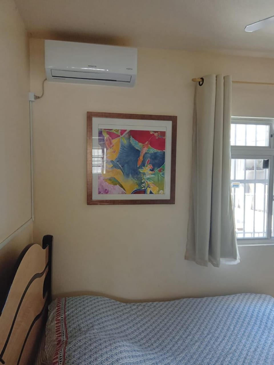 Bedroom, air conditioner