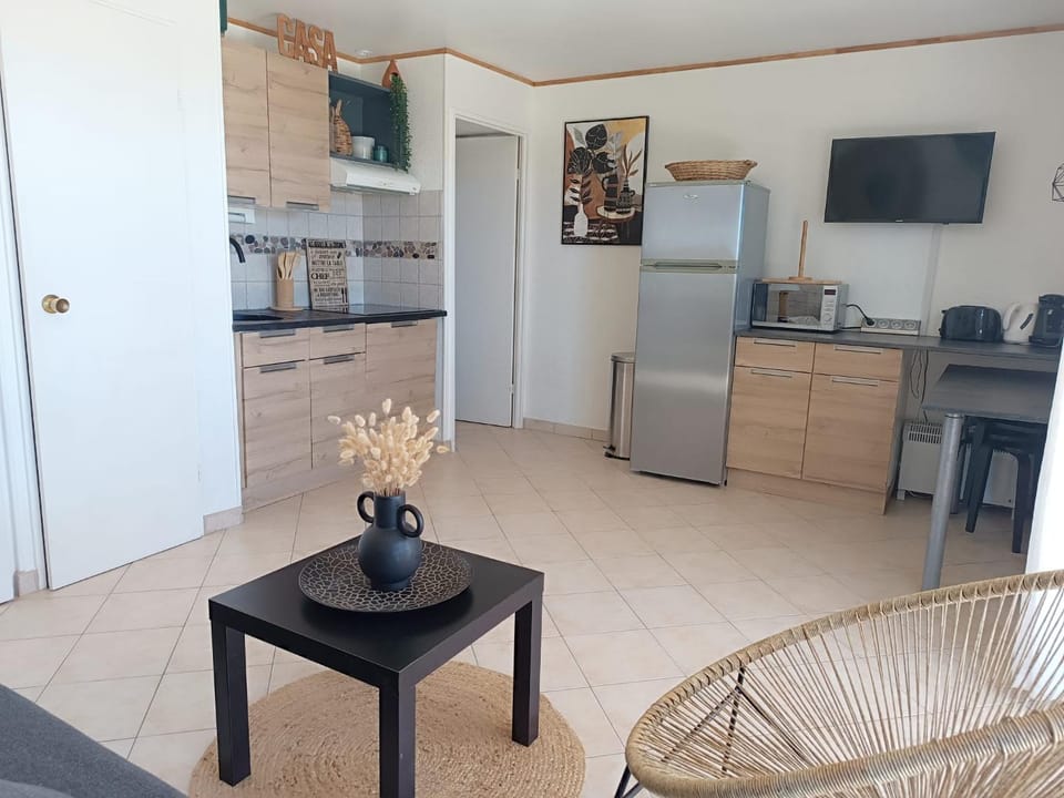 Kitchen or kitchenette, pet friendly