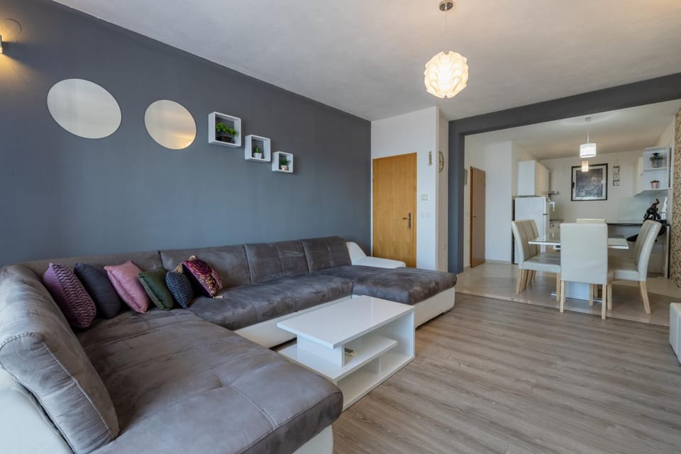 Apartment Dany - Free Beach Parking Apartment in Makarska
