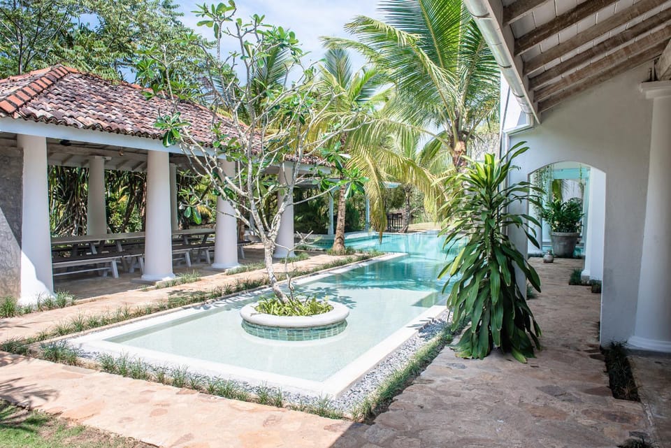 Property building, Restaurant/places to eat, Day, Natural landscape, Garden view, Pool view, Swimming pool