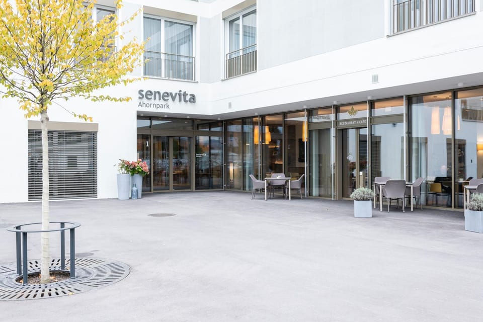 Facade/entrance, Property logo or sign