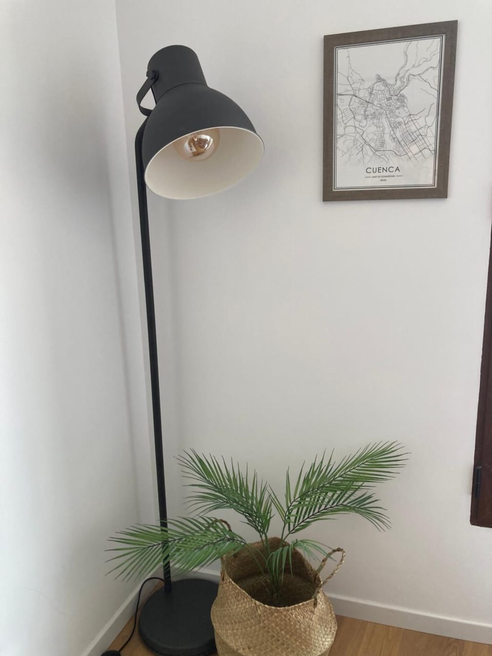 La Casita del Río - Riverside Home Apartment in Cuenca