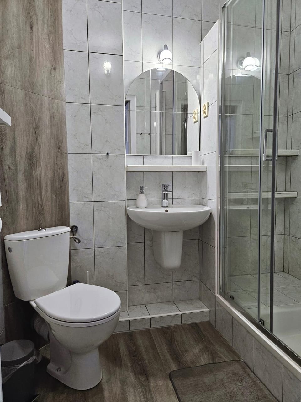 Shower, Toilet, Bathroom
