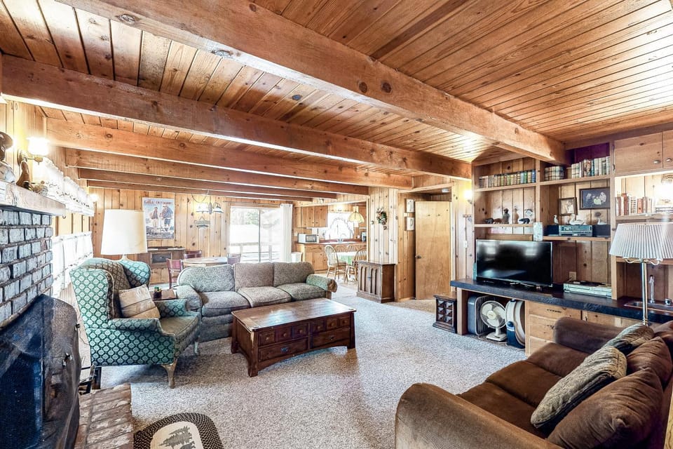 Lancaster Cabin Cabin in Bass Lake