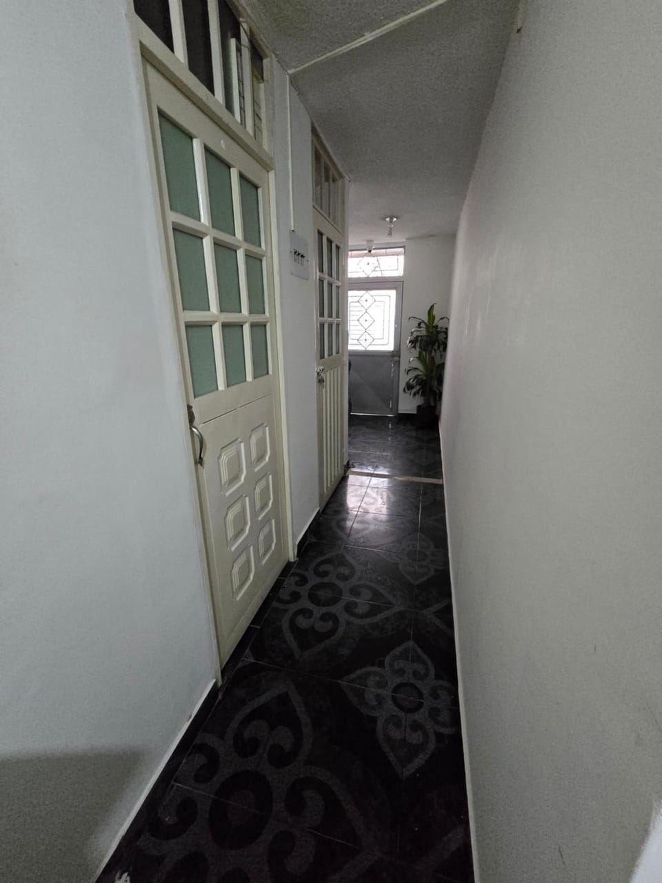 CAS Apartaestudios con cocina independiente cerca al aeropuerto Bogotá 1-4 piso Apartment in Bogota