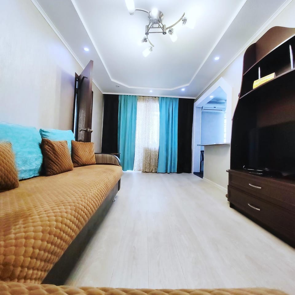 TV and multimedia, Living room, Photo of the whole room, Seating area