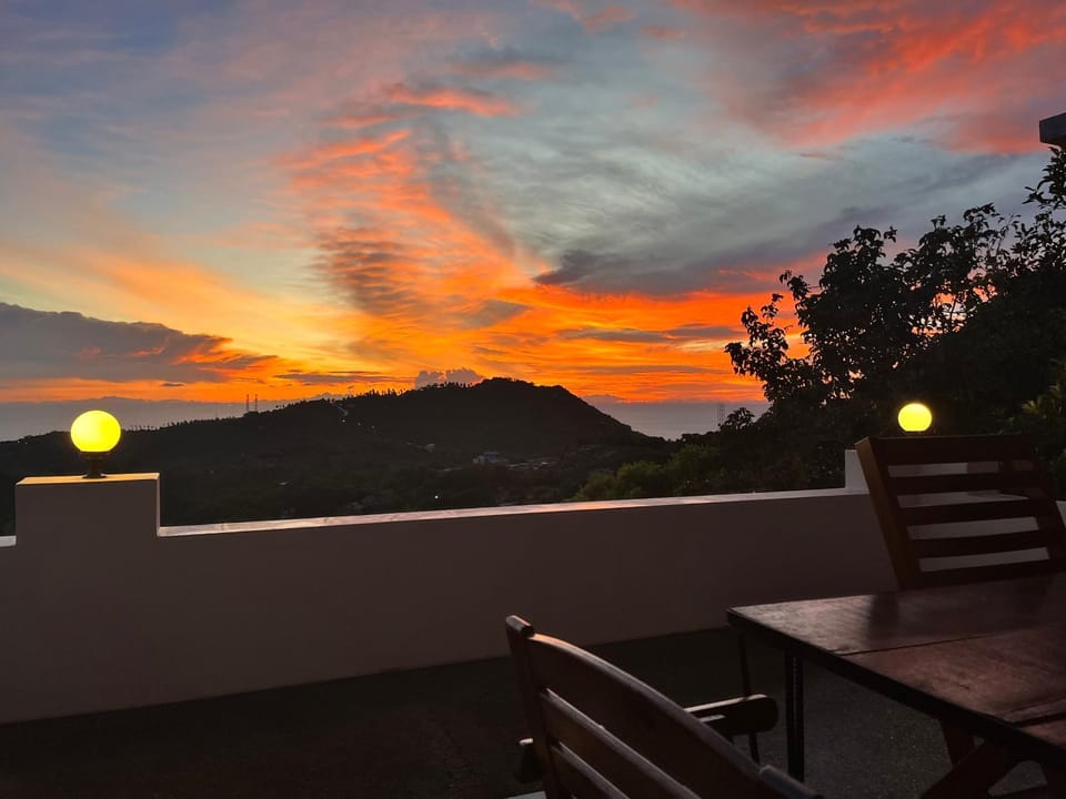 Balcony/Terrace, Sea view, Sunset