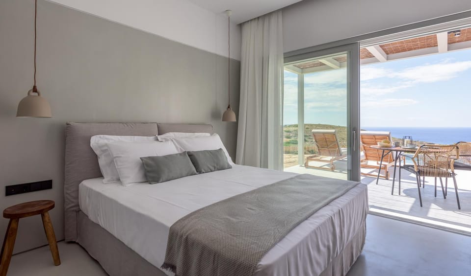 Ariadne Suites Apartment in Milos