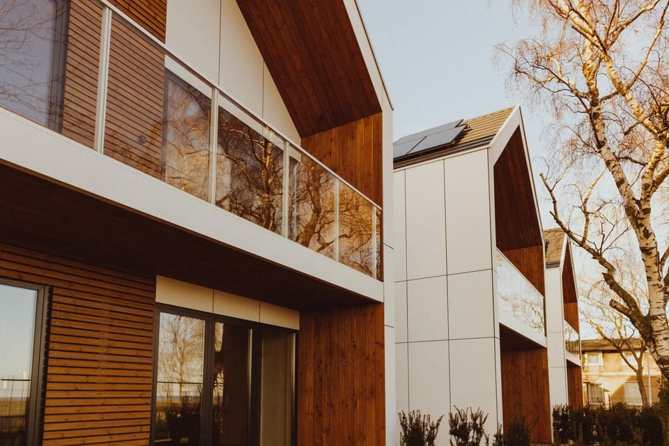 Property building, Balcony/Terrace