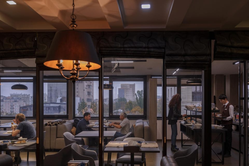Restaurant/places to eat