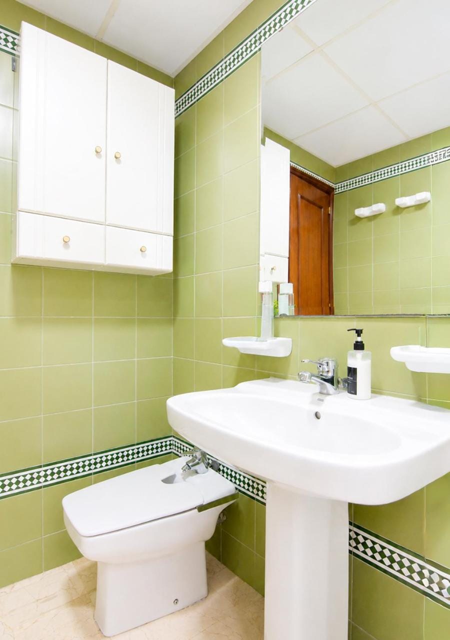 RentalSevilla a un minuto de la Campana Apartment in Seville