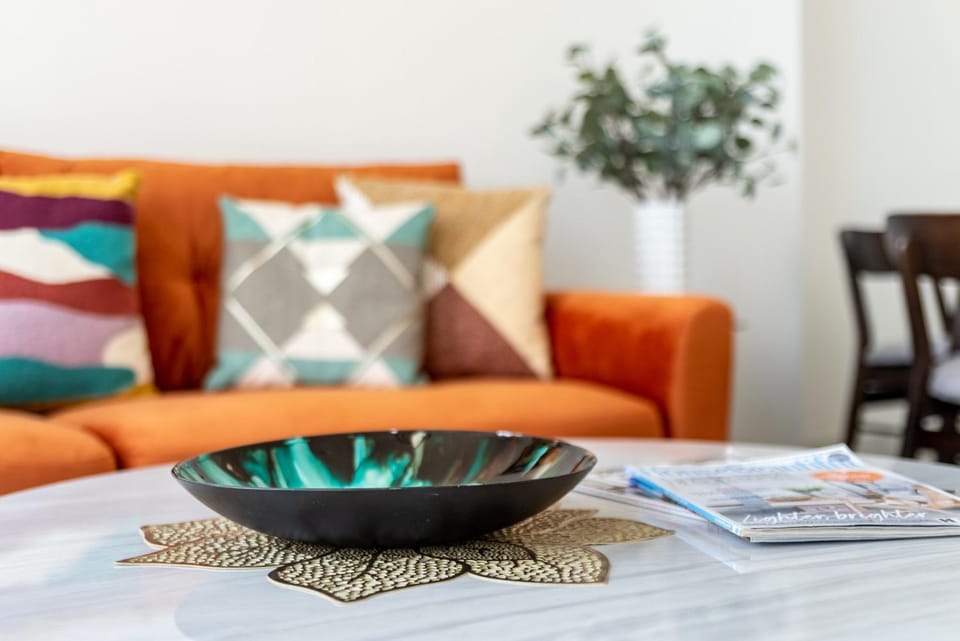 The Smart Concierge - Amna Tower Apartment in Dubai