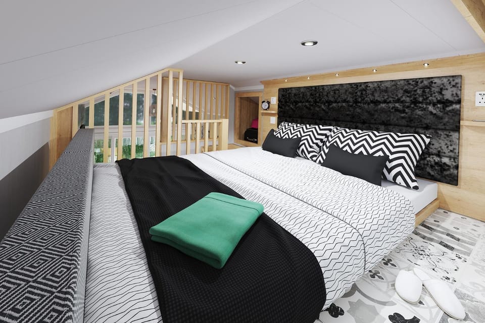 The Parr Pod - Beautiful, luxury pod Campground/ 
RV Resort in Scotland