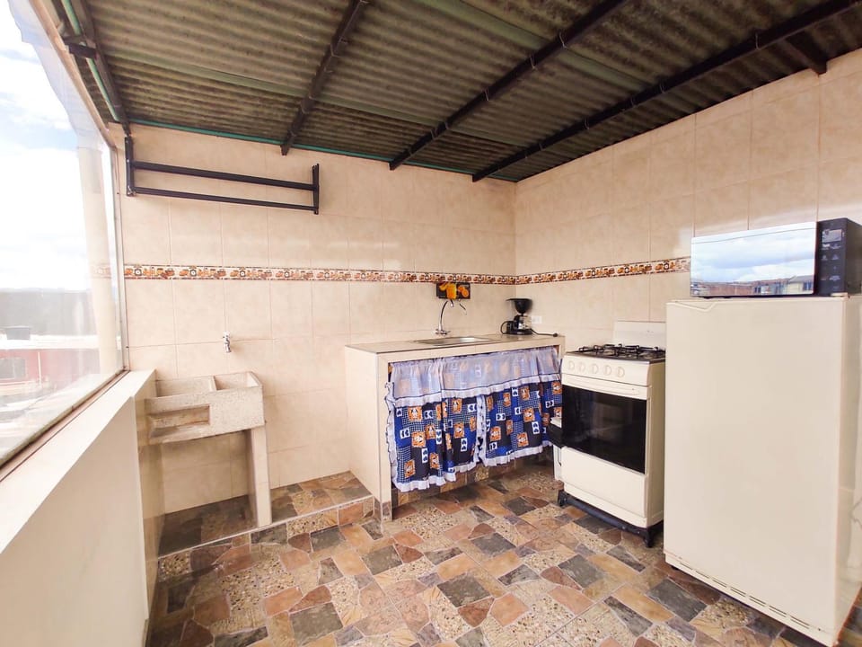 Toilet, Kitchen or kitchenette, Animals, minibar, pet friendly, stove