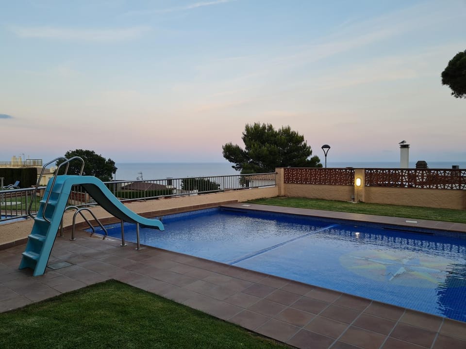Swimming pool, Swimming pool, Sunset