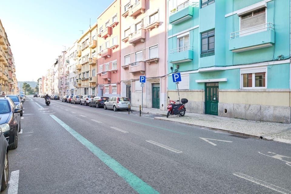 Property building, Street view