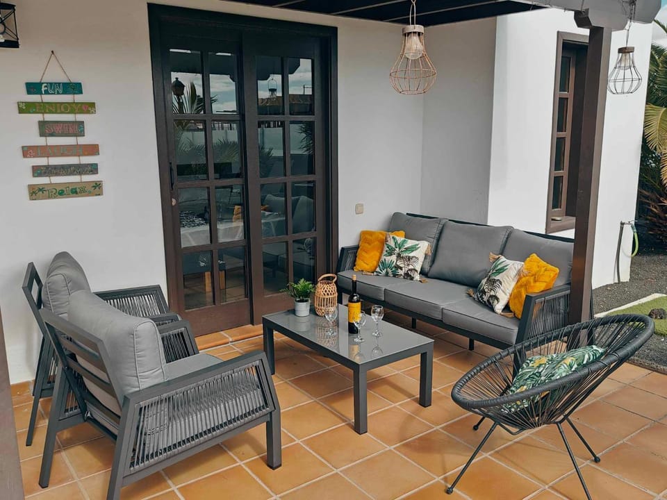 Lounge or bar