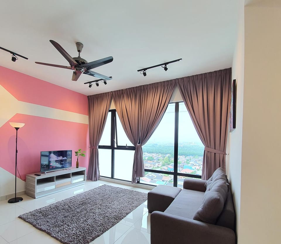 Southkey Mosaic Mid Valley Johor Bahru Apartment in Johor Bahru