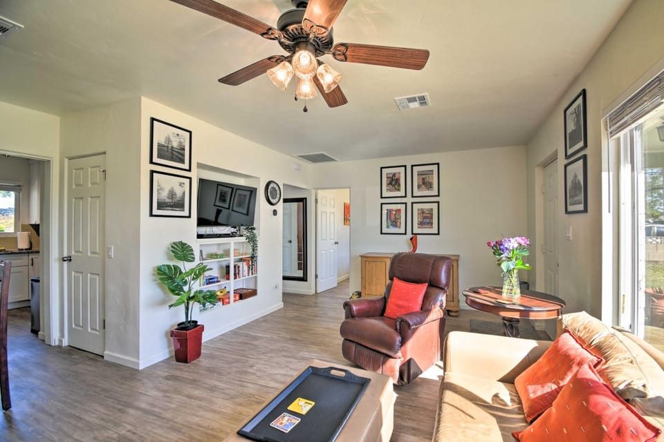Pet-Friendly Phoenix Home: Breezeway & Fenced Yard House in Phoenix