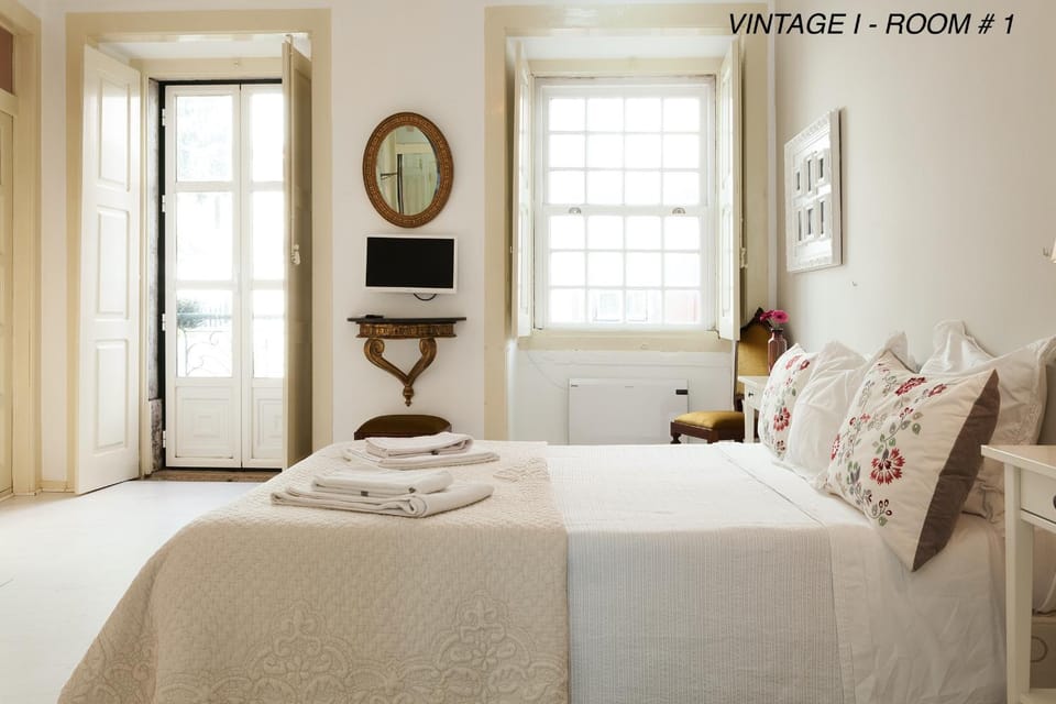 TV and multimedia, Bedroom, towels