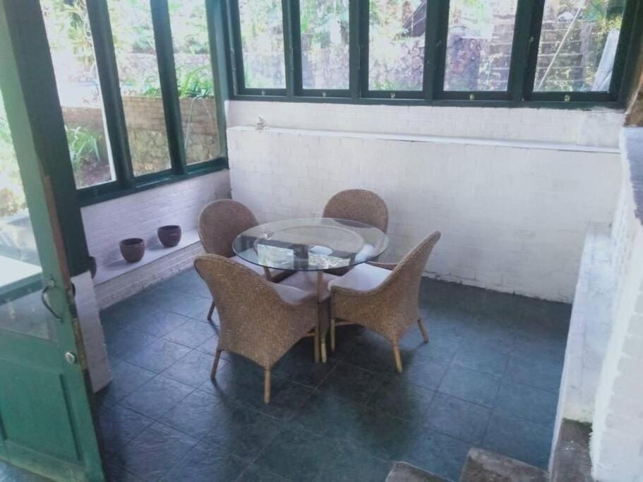 Villa Vacamonte By Villagueaja Villa in Cisarua