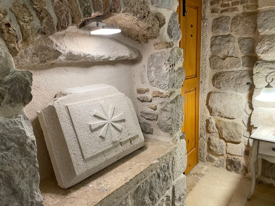 Decorative detail