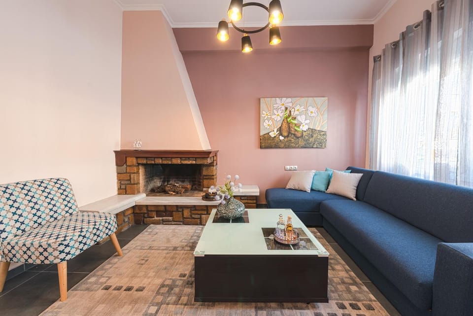 Living room, Seating area