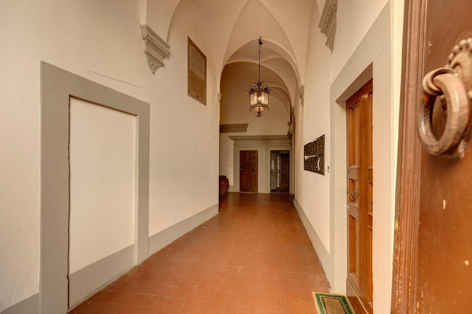 Florentine style apartment Apartment in Florence