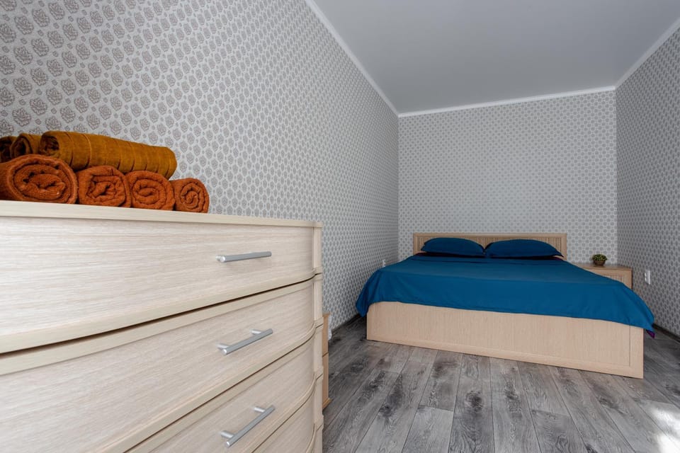 2 - комнатная квартира в центре на ул. Пушкина 65 Apartment in Kazakhstan