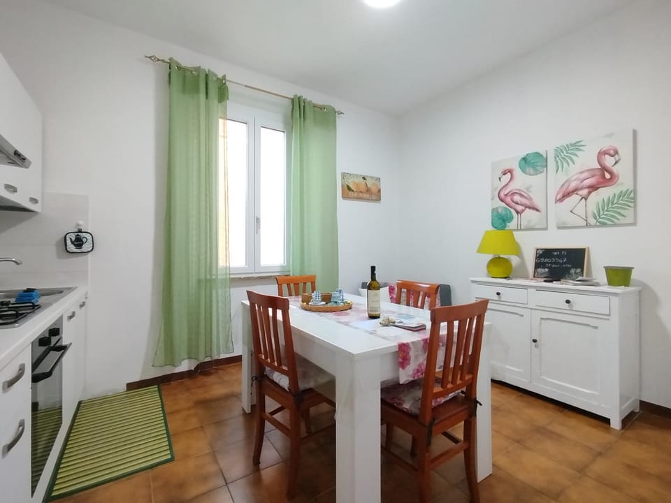 Kitchen or kitchenette, Communal kitchen, Breakfast, internet, kitchen