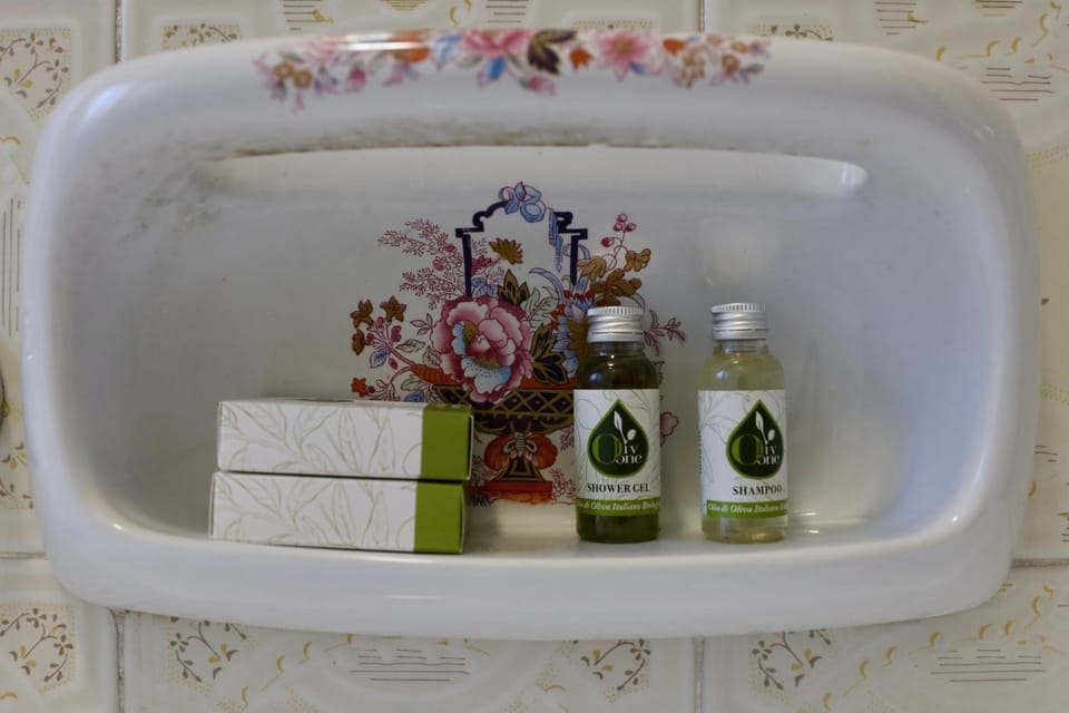 Steam room, Bathroom