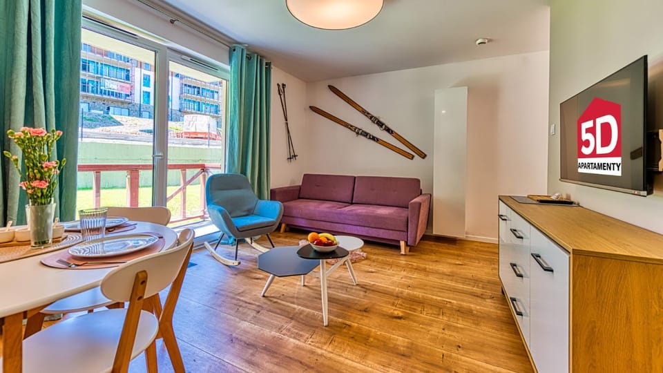 Apartament przy Wyciągu 2 - 5D Apartamenty Apartment in Lower Silesian Voivodeship