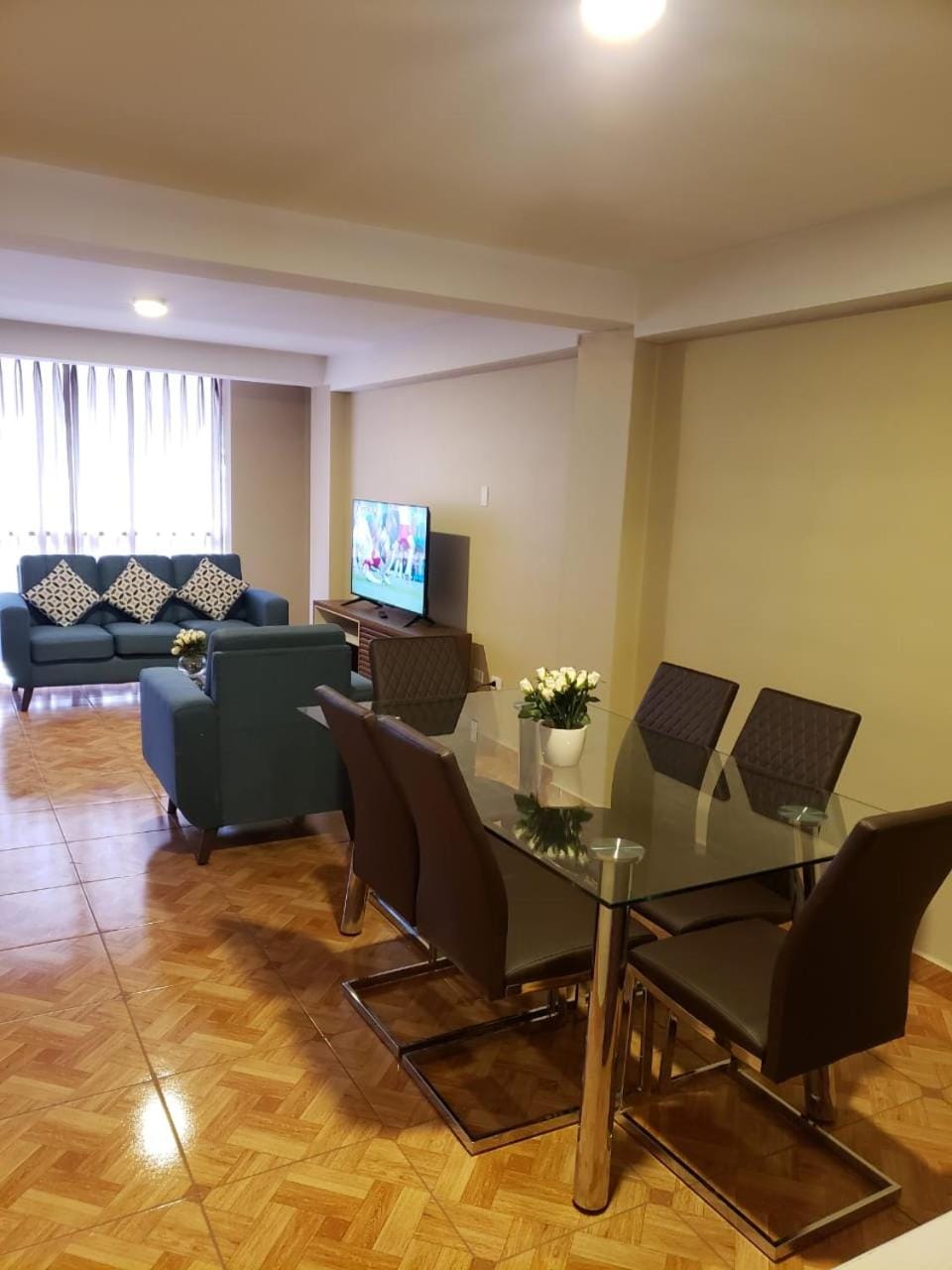 Hospedaje UVIMA III, a 5 minutos del aeropuerto Apartment in Cusco