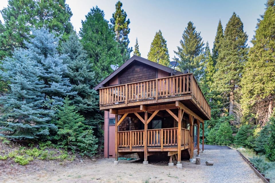 Yosemite Big Rock Cabin Cabin in Fish Camp