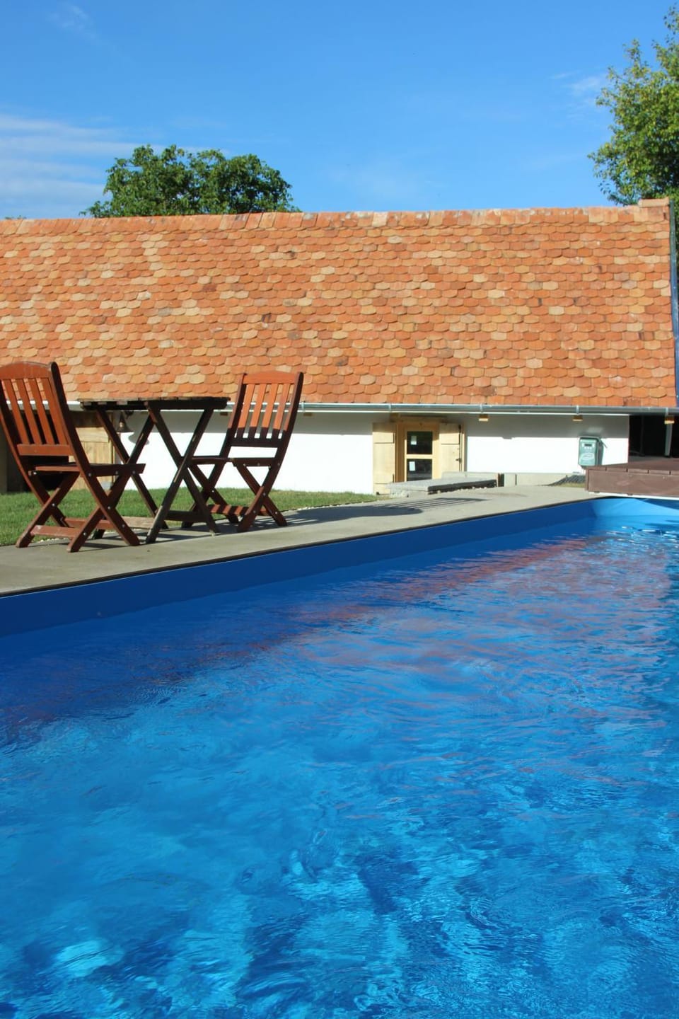 Swimming pool, Swimming pool