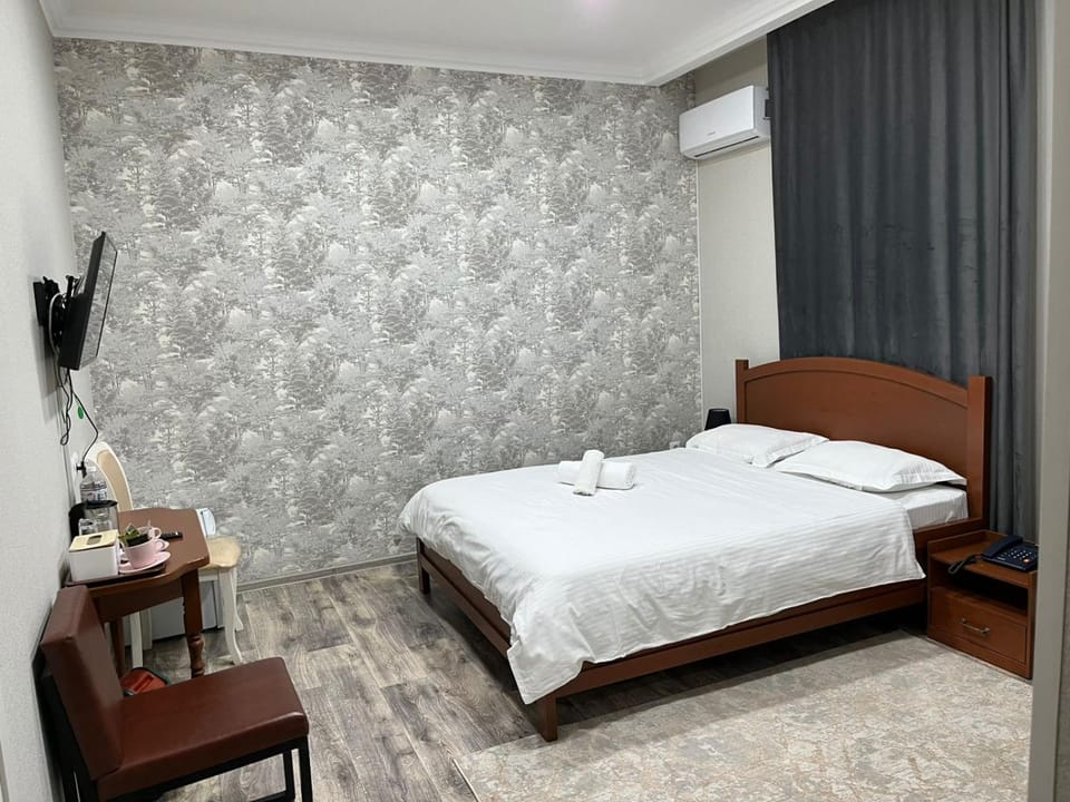 TV and multimedia, Living room, Bedroom, air conditioner