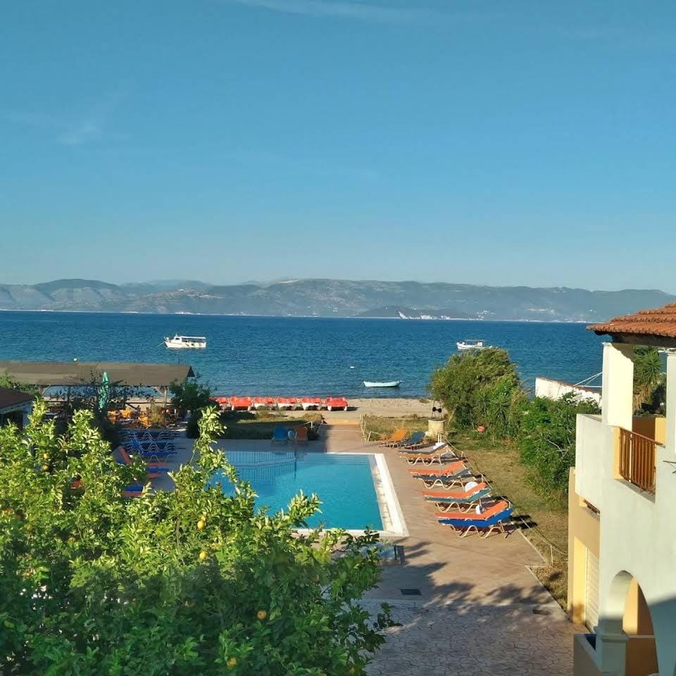 Beach, Swimming pool