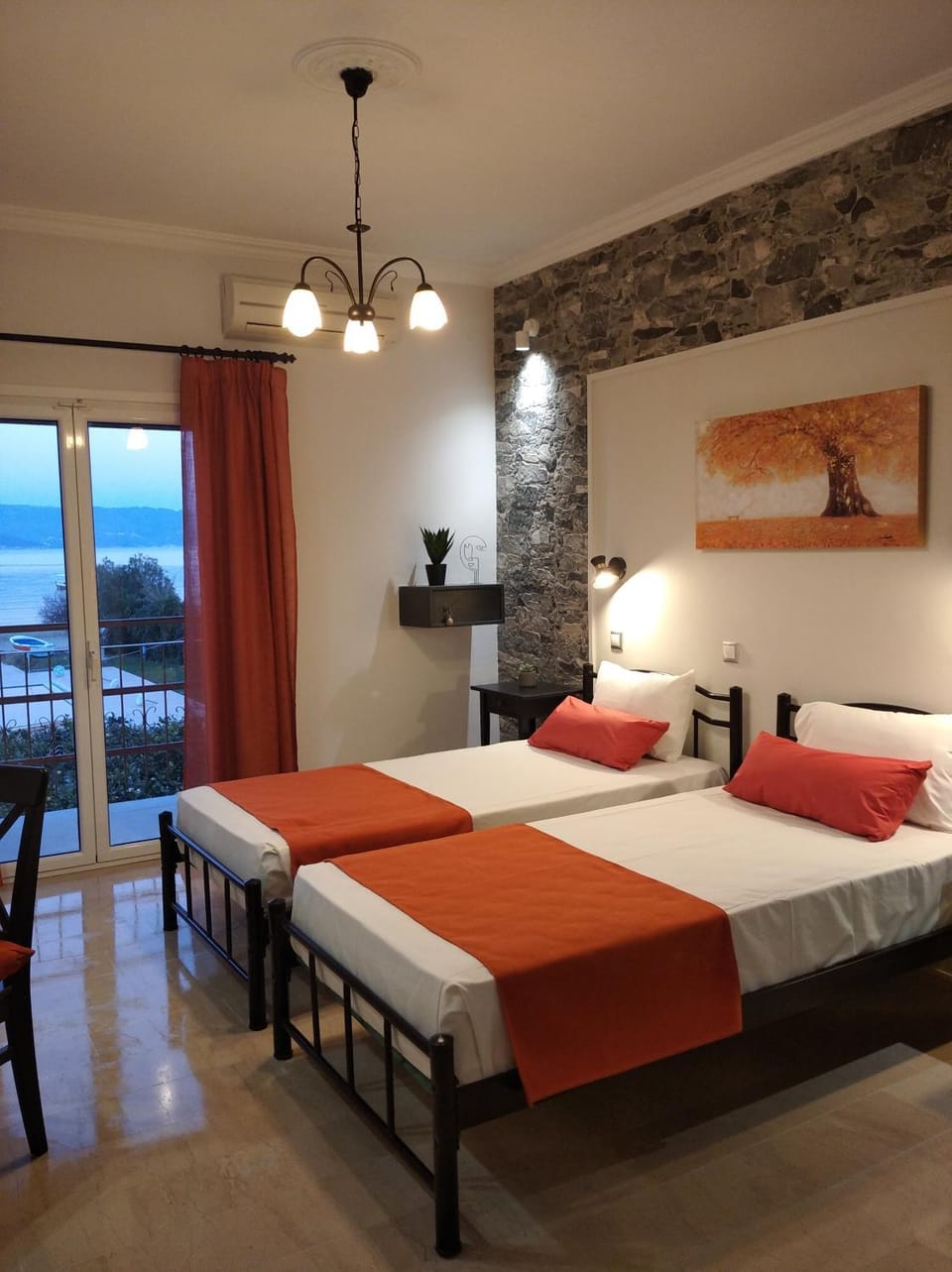 Bedroom, Mountain view, Sea view