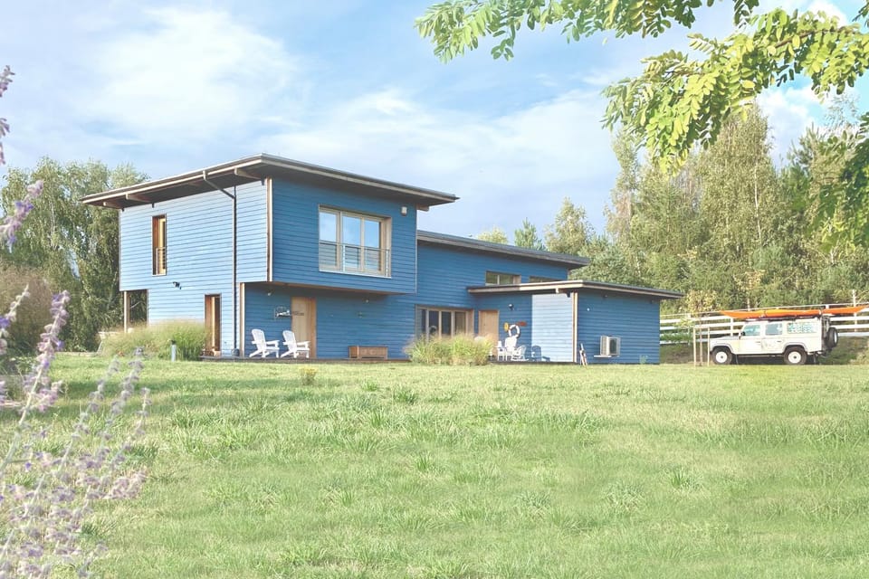 Property building, Garden
