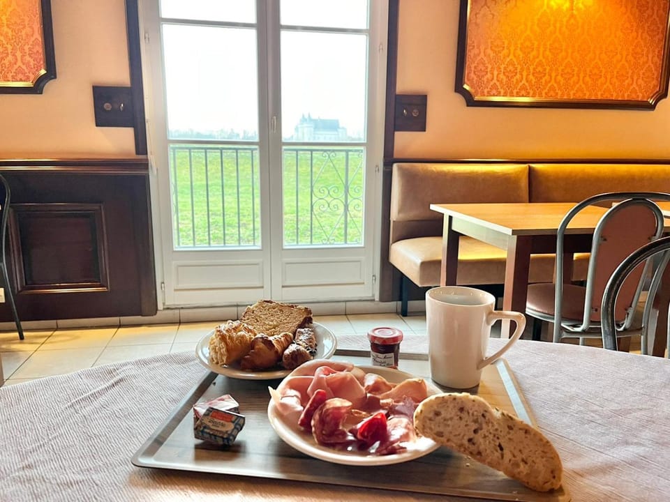 Buffet breakfast
