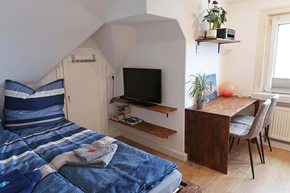 TV and multimedia, Photo of the whole room