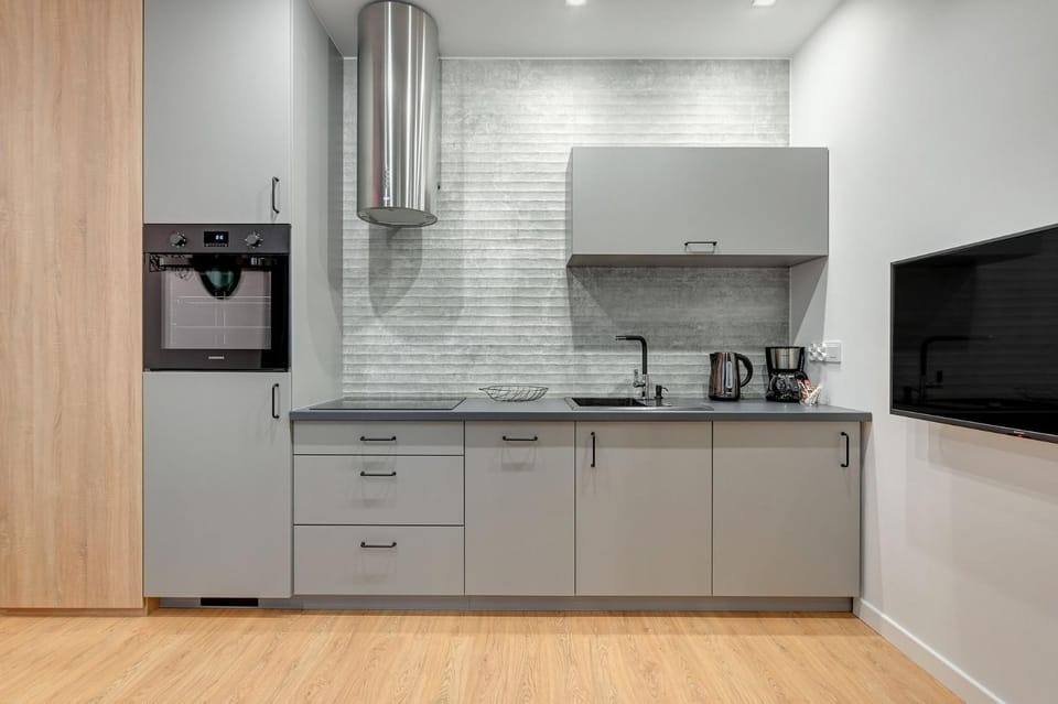 TV and multimedia, Kitchen or kitchenette, Area and facilities, stove
