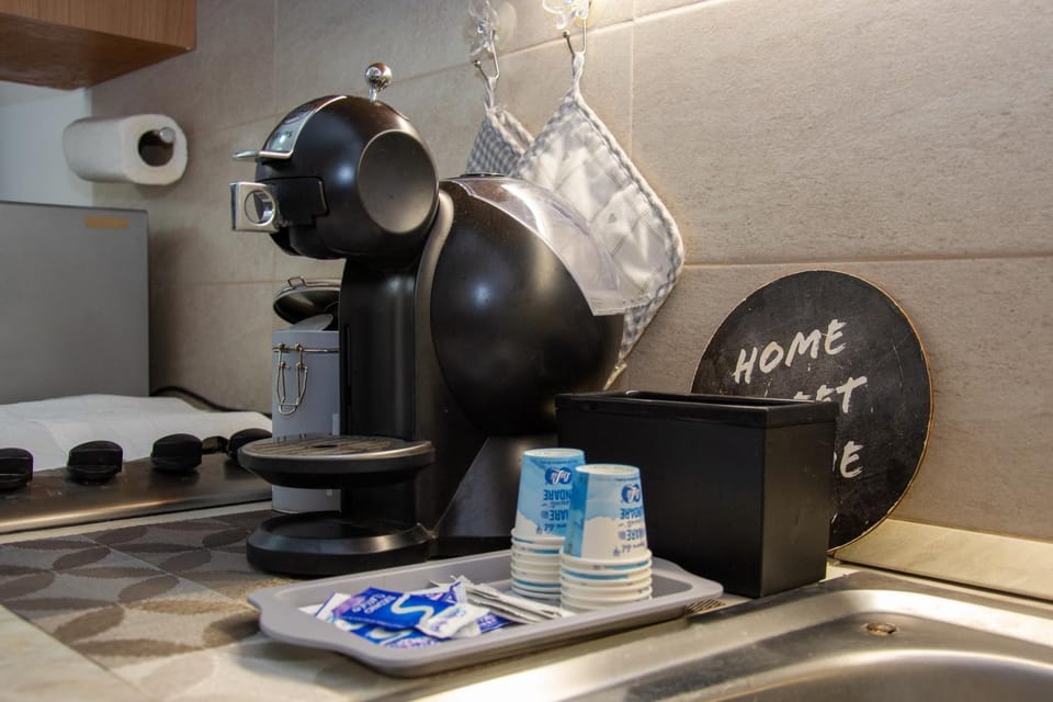Coffee/tea facilities, Kitchen or kitchenette