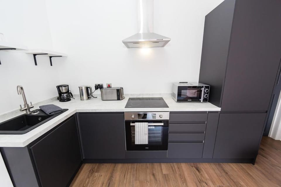 Coastline Villas - Heart of Redcar 1 & 2 Bed Apartments, ideal for contractors and holidayers Apartment in England