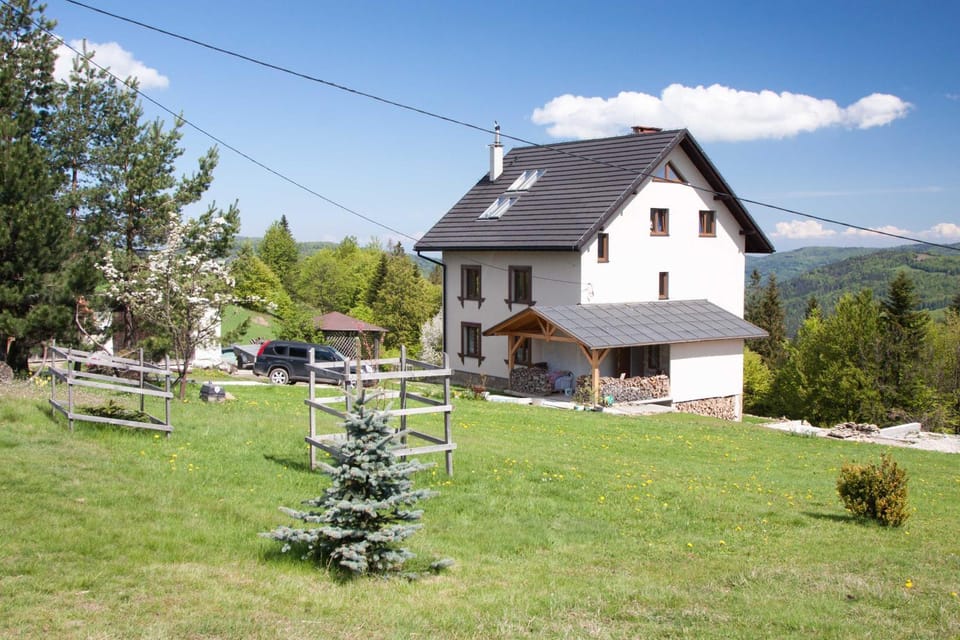 Property building, Garden