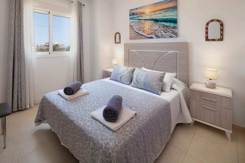 Living room, Bedroom